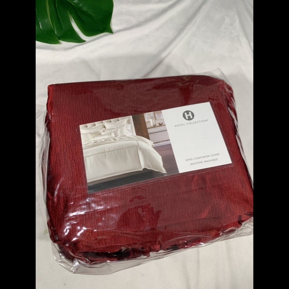 NIB Hotel Collection Luxe Border KING Duvet Cover in‎ Red
